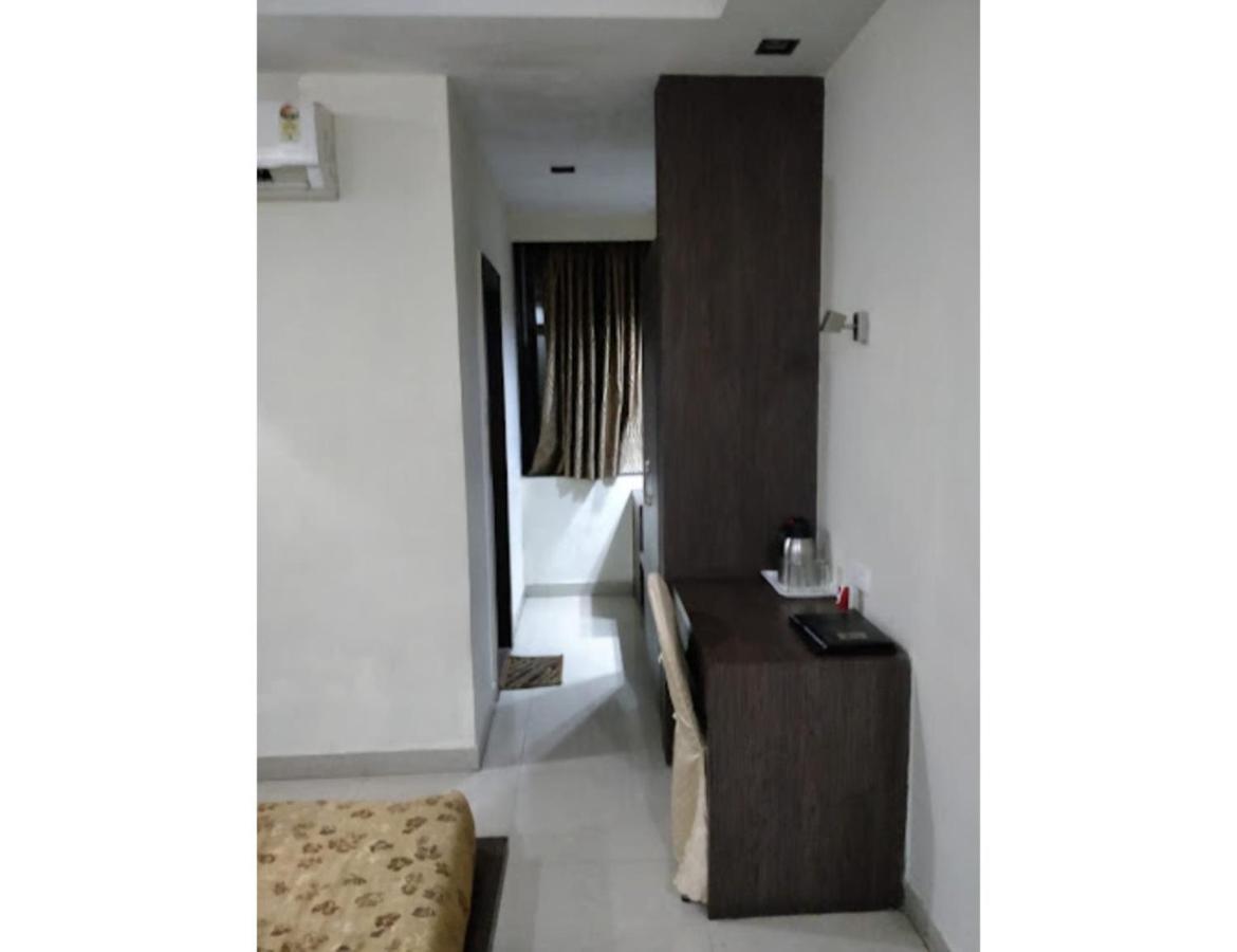 Apartamento Mahi Residency, Ranchi, Jh Exterior foto